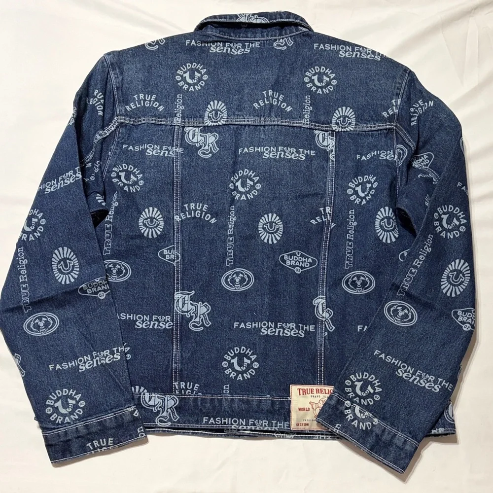 True Religion AOP Logo Denim SN Jacket Medium Rustic Barn Wash Size XL NWT - Picture 9 of 12